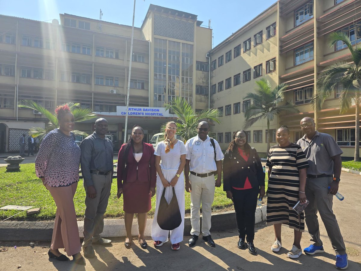 NHRTI_ndola's tweet photo. We are excited to welcome Dr. Jane Hill, Principal Investigator of the TB Breath Study from Shirley Diagnostics, to Ndola recently 🎉
Her team is developing a non-invasive, rapid TB testusing breath biomarkers — a game changer for early detection. 🫁💡
#NHRTI #TBBreathStudy https://t.co/lAJ53a3GNU