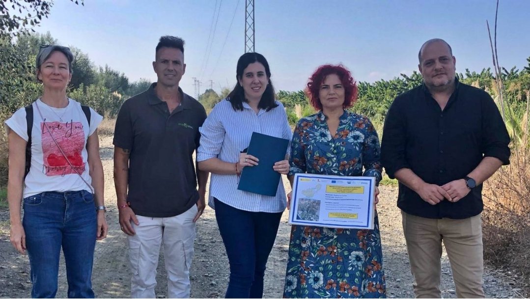 💧Gracias a una inversión de más de 108.000€ de fondos europeos, Salobreña recuperará el ecosistema fluvial del río Guadalfeo.

🌿Un paso más hacia un municipio más verde, sostenible y comprometido con el futuro.

#Salobreña #HaciendoPueblo 🌹