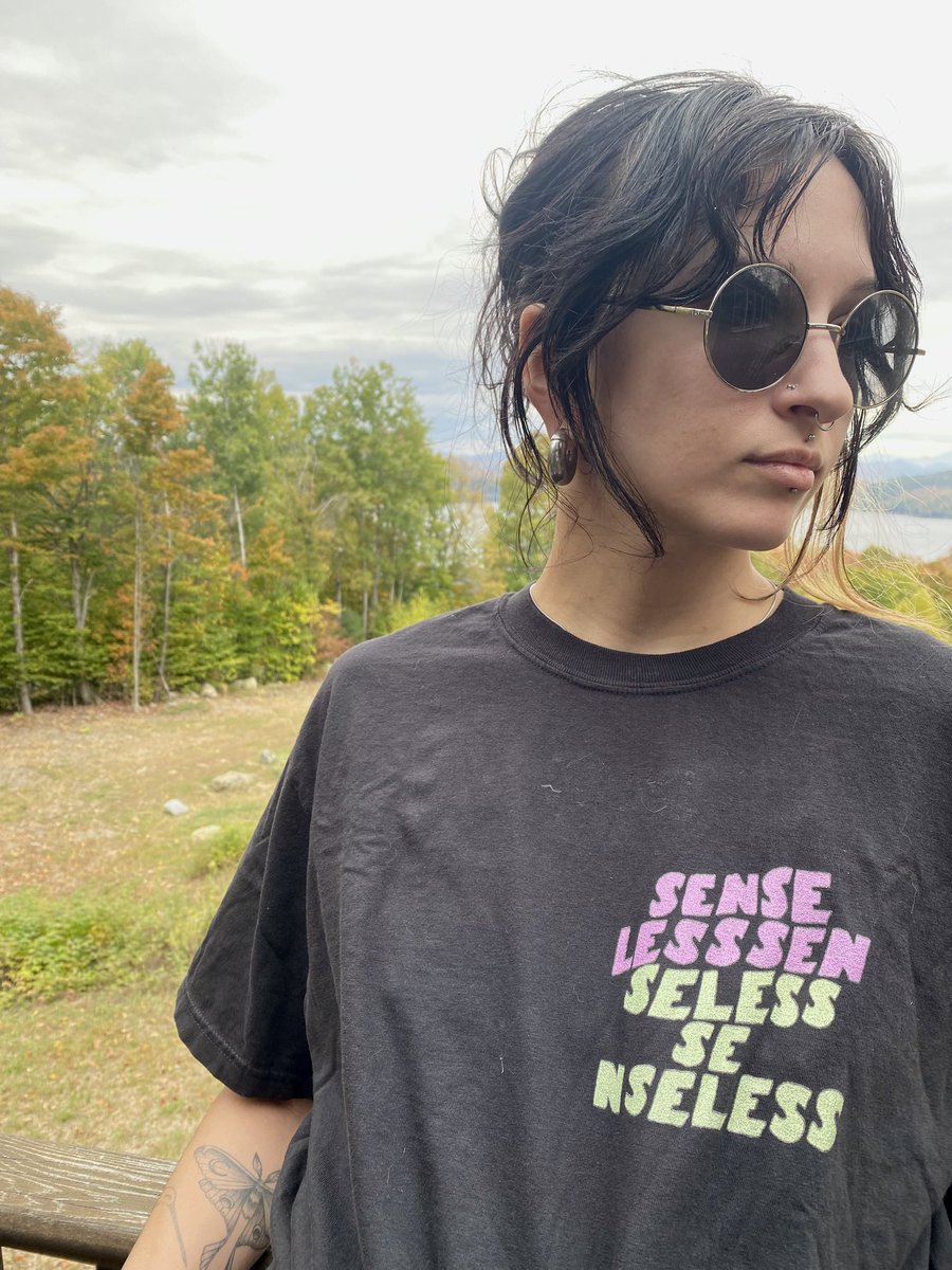 SkateSenseless's tweet photo. new shirt, come an git it @ https://t.co/zQIG2xbtRo https://t.co/r293teOYi9