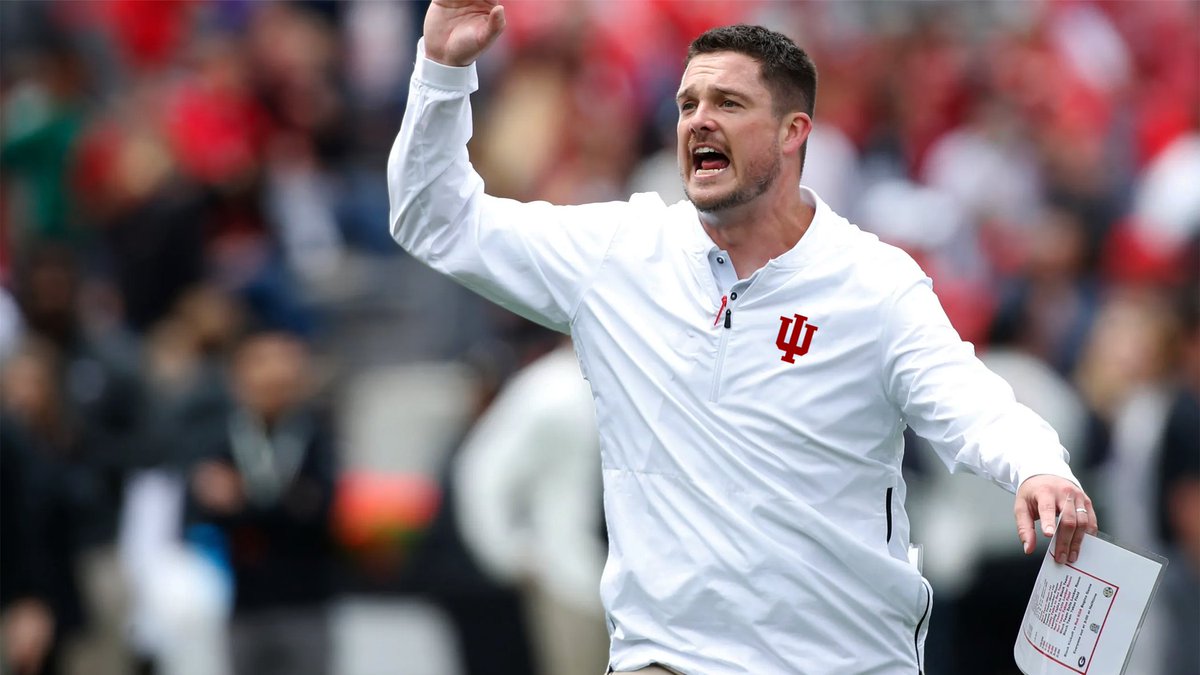 BREAKING: Oregon's Dan Lanning views Saturday's game vs Indiana as a "interview" for the IU DC job. Current IU DC Bryant Haines is a serious contender for top HC openings. Lanning sees the DC job on Coach Cignetti's staff as a "significant promotion" from his current role. #iufb