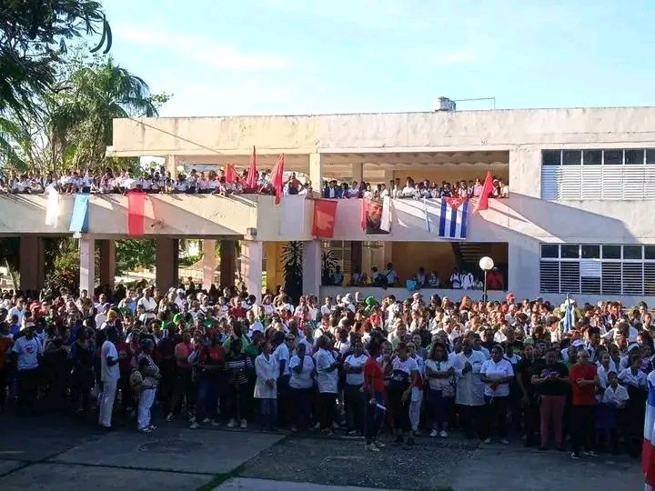 yoeaberob1's tweet image. Fieles a nuestra vocación de hermandad con el pueblo de #Palestina, toda #Cuba se moviliza para condenar la masacre que desde hace dos años ejecuta el gobierno israelí contra la población de Gaza, la mayoría de ellos niños, mujeres y ancianos.
#CubaConPalestina 
#Guantánamo