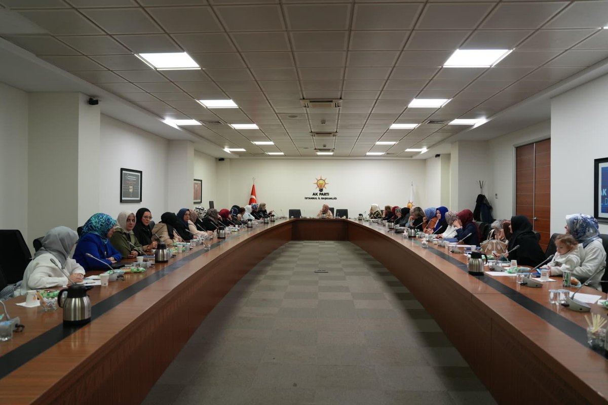 İl Sağlık Politikalar Başkanımız Arzu Ünal’ın başkanlığında gerçekleşen Sağlık Politikaları Birim Başkanları Toplantısına, vekâleten Şermin Yüksel katıldı.

📍AK Parti İstanbul İl Başkanlığı