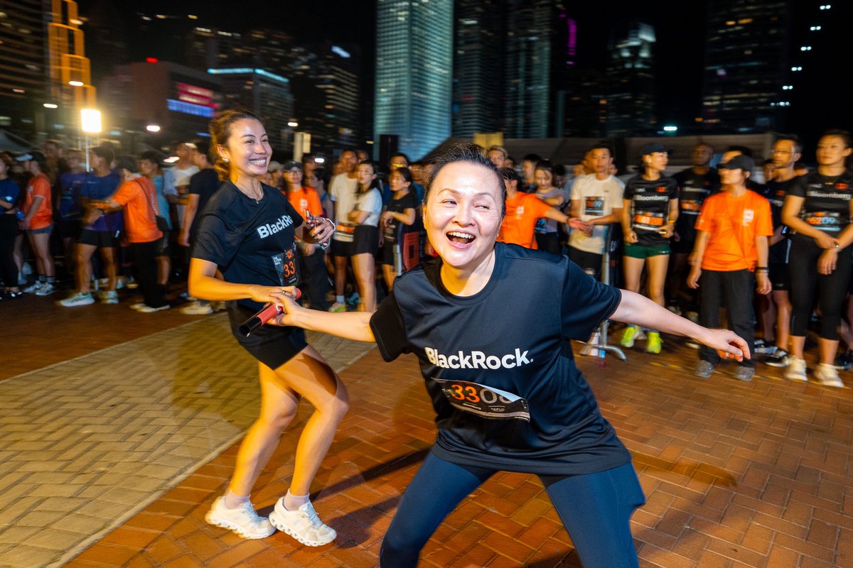 Bloomberg Square Mile Relay tweet media