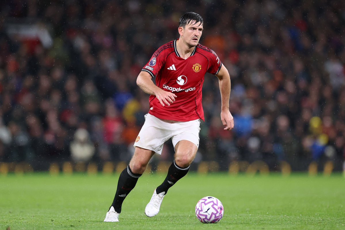 mufcMPB2_'s tweet image. 🚨 JUST IN:

Manchester United are in talks with Harry Maguire over a new contract, with his existing deal due to expire in June. A face-to-face meeting with his camp took place in recent days and more will follow to discuss conditions. United are happy with Maguire’s…