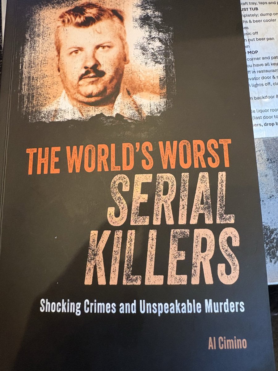 adorkable_ashh's tweet image. is al cimino still alive?? is he on this platform?? i just wanna speak to him. who tf is your editor?! did you not get one? the amount of spelling and grammatical errors in this book is astronomical. i’m gonna have a fucking stroke reading this.