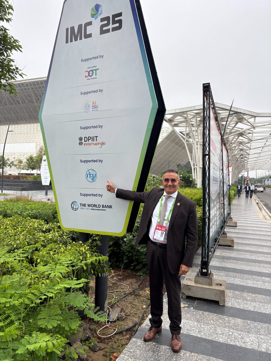 Kicked off ITU Build-a-thon 3.0 for AI Native Networks and Services at #IMC2025 in New Delhi 🇮🇳
Excited to see the talent &amp; solutions this year’s challenge will deliver! 
 👉 Learn more about ITU #AI/#ML in #5G Challenges : lnkd.in/dVjQ6yzF
<a href="/ITUstandards/">ITU Standardization 🇺🇳</a>