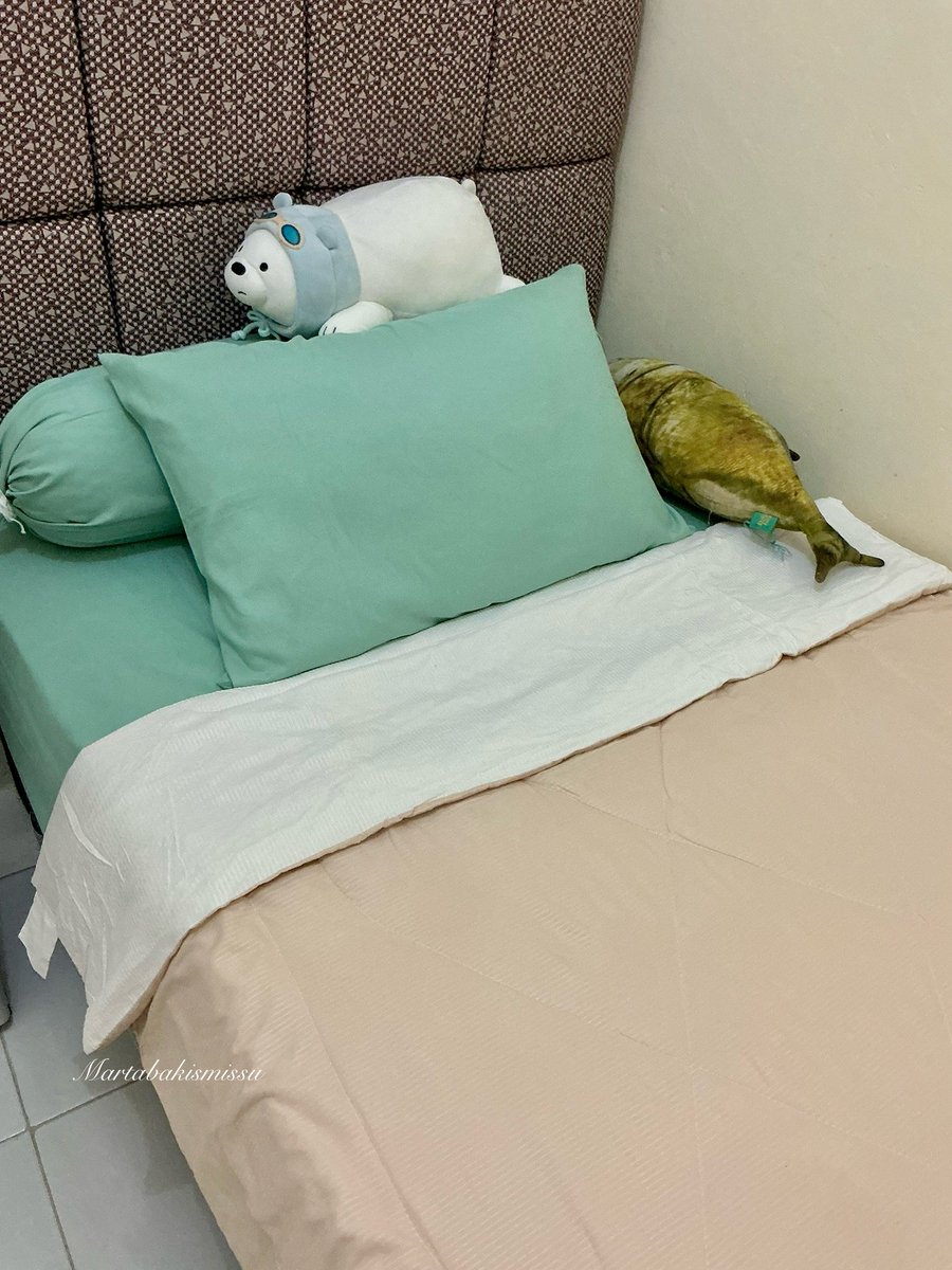 Sprei 60k + Bed cover 40k = PERFECT COMBO FOR GOOD SLEEP 🥹✨