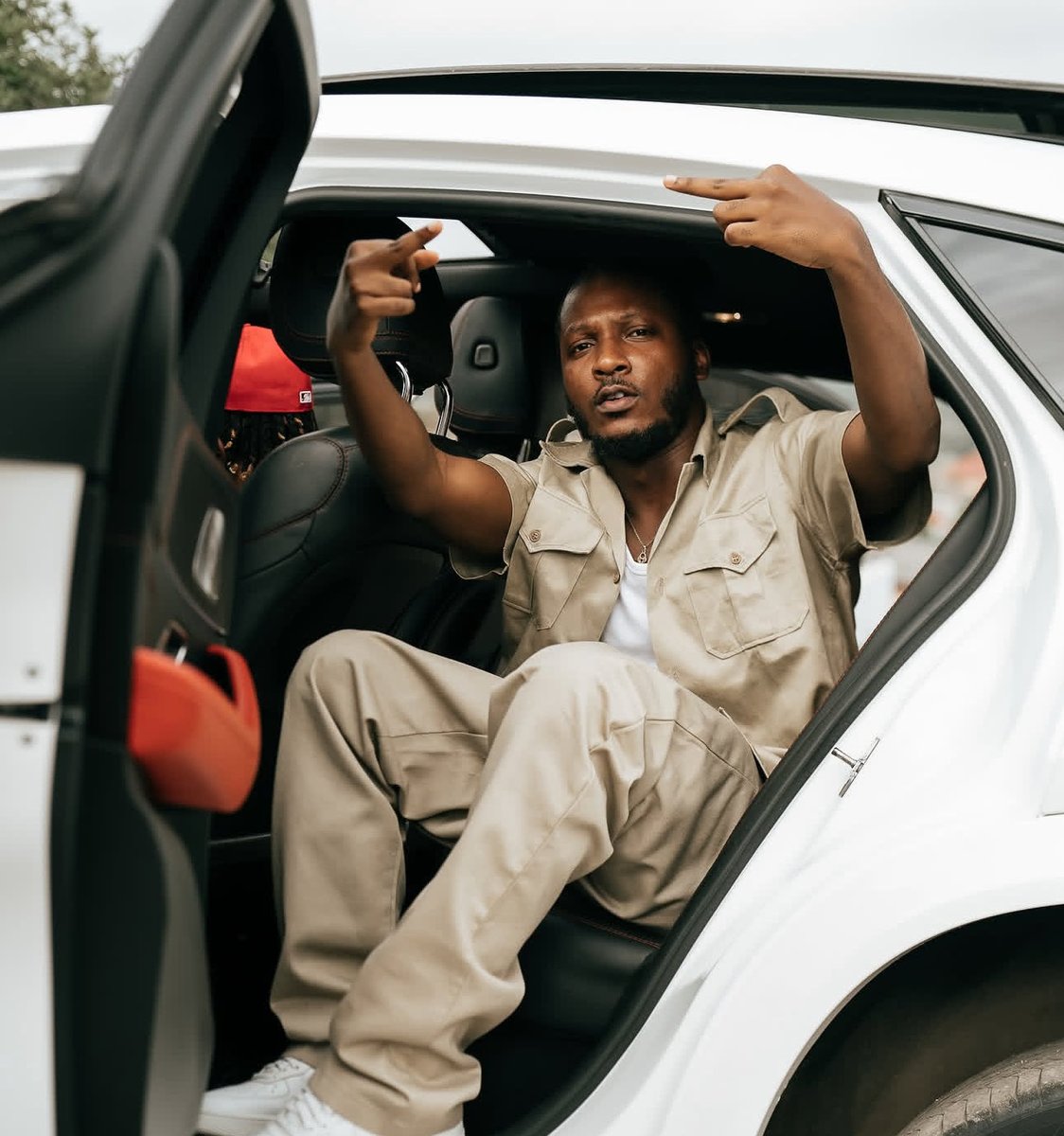 Beyond Kontrol family, #BYK help me say a big thank you to <a href="/AtownTsb/">Atown TSB</a> for an outstanding production. He made this project happen 🙏🏾  #Disturbation2