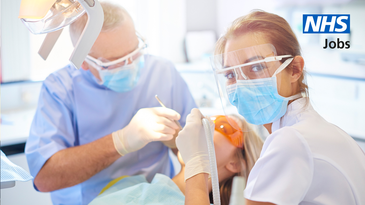 NHS_Jobs's tweet photo. It's not just a #dentist that'll help you get that perfect smile.

There's a team of highly trained nurses, hygienists and technicians. Could this be the health career for you?

➡️  https://t.co/i1BSjoeASq https://t.co/RBXhKzJFAF