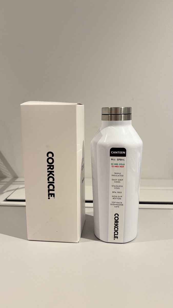 lydiathdr's tweet photo. [For Sale] Corkcicle Canteen 9oz brand new belum pernah dipakai. Incld box dan paperbag
Only 430k (nego tipis) harga store 479k.
Alasan jual mau ganti warna dan size aja. Sikattt guys!! Minat boleh DM yaa
#corkcicle #forsale https://t.co/BB971T6qN2