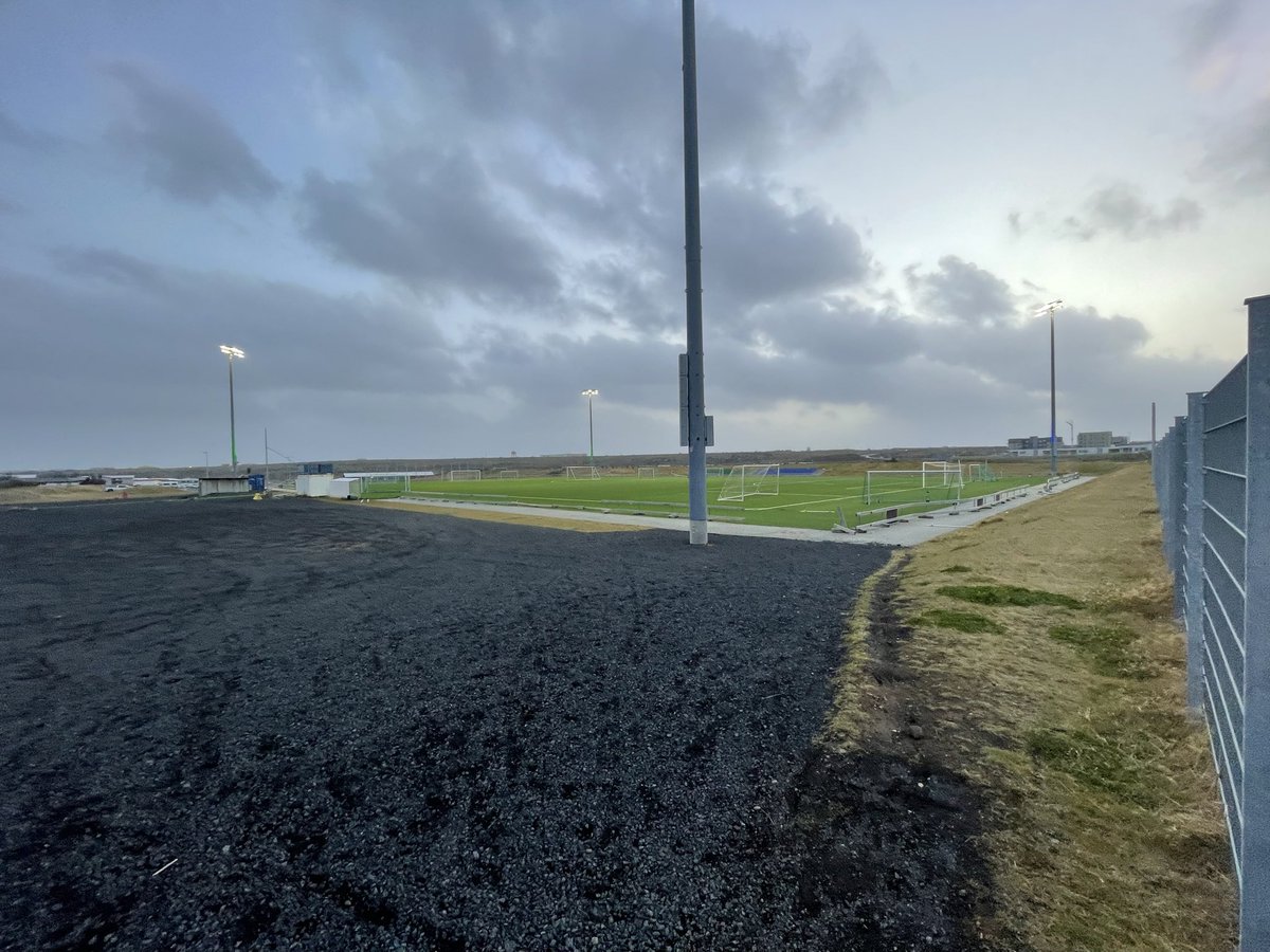 På vei mot Færøyene. 
Skulle landet i går, men stuck 24 timer på Island, måtte innom anlegget til Keflarvik. 🇮🇸
Avreise Færøyene 11:30 lokal tid, lander 14:15 lokal tid på Færøyene. 
3. forsøk på å komme seg til Vagar. 
Er alle gode ting 3?