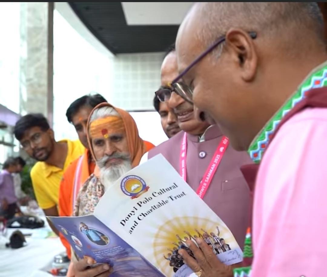 dpcct_info's tweet photo. Proud to share, Shri Katung Wahge, Chairman DPCCT, rcvd Sant Eshwer Samman on 5 Oct 2025 in New Delhi, for his tireless work for indigenous culture &amp; languages.
Honored by Ma. Dattatreya  ji, Hon’ble Mins. @ChouhanShivraj &amp; @byadavbjp.
Thank you #SantEshwerSamman @SantEshwerOrg ! https://t.co/co9gSTO16a