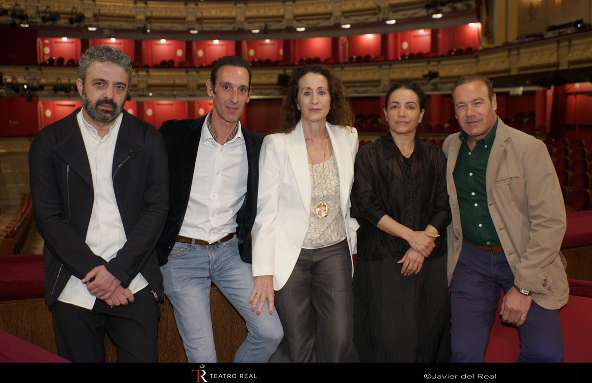 En una semana será el estreno de Medea: a la memoria del maestro José Granero en el <a href="/teatroreal/">Teatro Real Brasil</a> , y esta mañana ha tenido lugar la rueda de prensa. Estamos muy emocionados y deseando hacer vibrar el corazón del público nuevamente✨ #BalletNacionalDeEspaña #DanzaEspañola #Medea