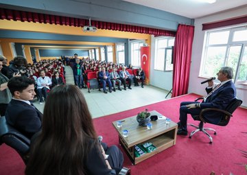 Sakarya’da Gençlerle Buluşma: Cevat Ayhan Fen Lisesi Ziyareti