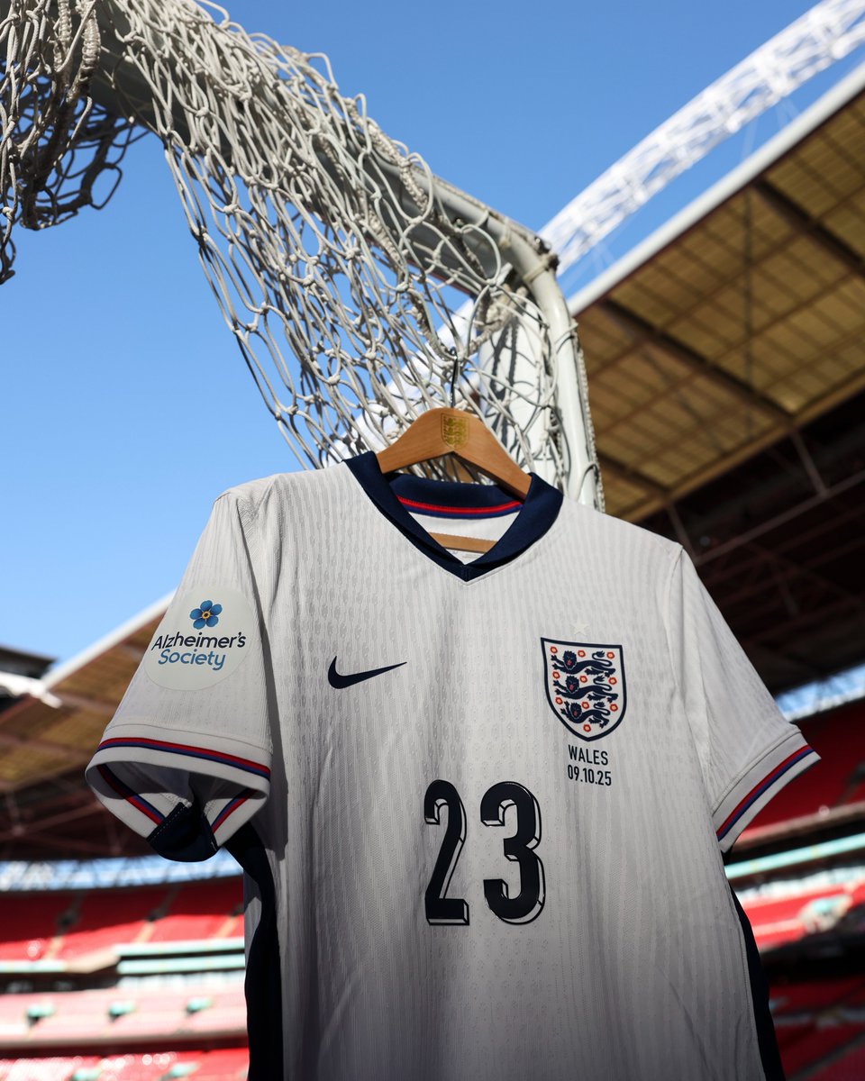 England tweet media