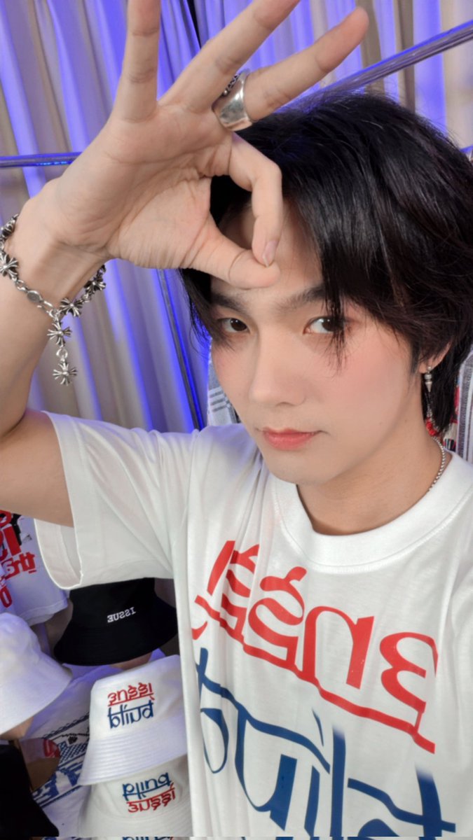 เอาลิงก์มาฝาก จิ้มๆ เข้าไปรอกันเลยค้าบบบ โอเคมั้ยยย

tiktok.com/@issuethailand…

Build Tiktok Live Collection

#LiveBuildxIssue