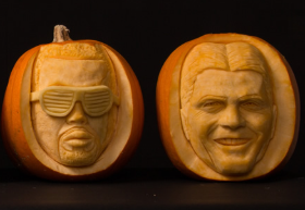 1400Kaok50737's tweet image. Pumpkin carvers are charging up to $2,000! Celebrity face carvings cost even more. 🎃💰 

#PumpkinCarving