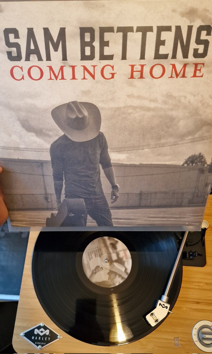 SuicidalAndroid's tweet image. #NowPlaying 
@SamBettens 
#ComingHome