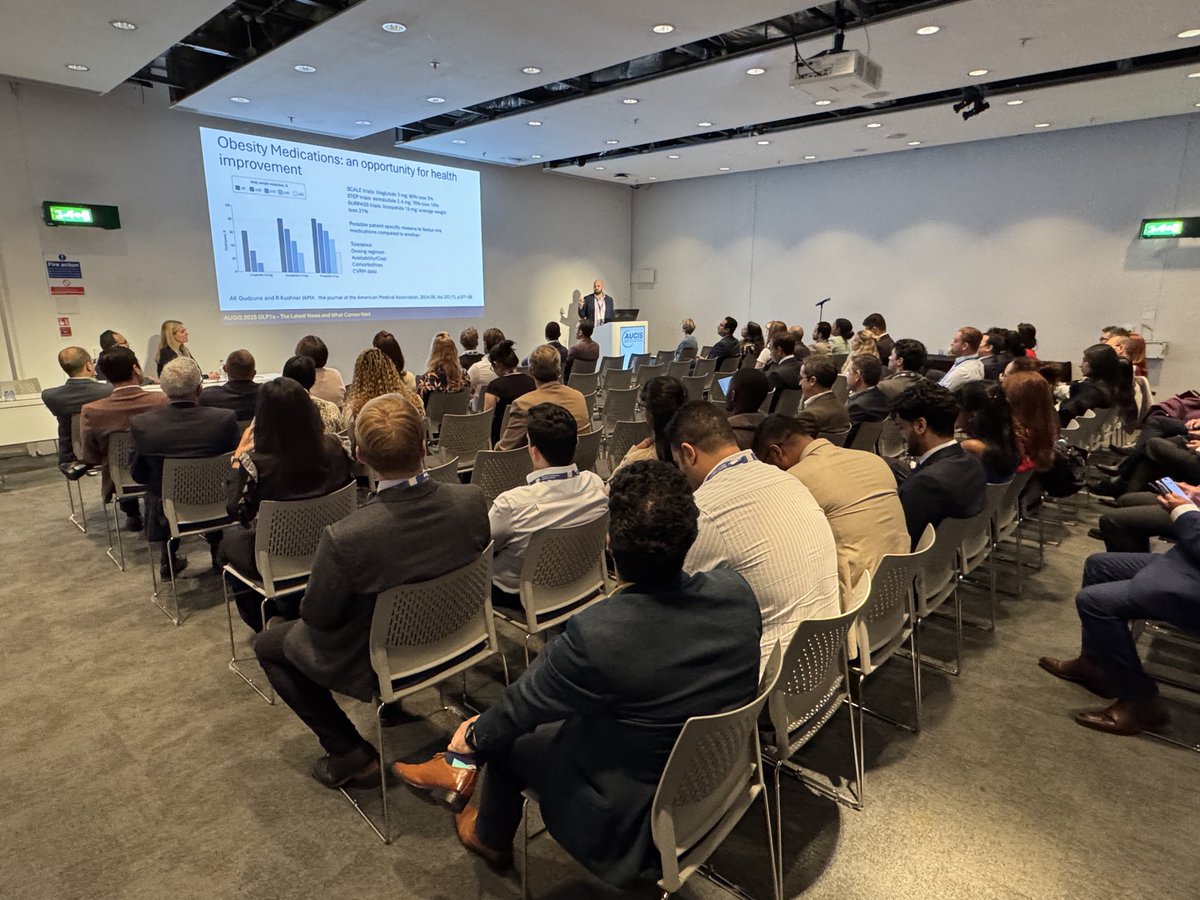 martinswadley's tweet photo. The evolving role of GLP-1 agonists in the Obesity Treatment Paradigm 
Jonathan Hazelhurst from @uhbtrust kicks off the another great session @Augishealth Bariatric parallel session.
#AUGIS2025 https://t.co/u5GOB8sVzT