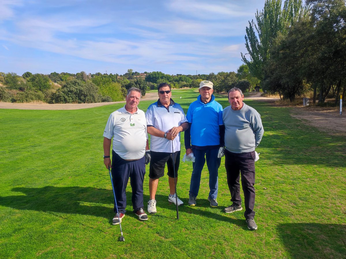 En juego, el torneo "Aúpa golf-Ricardo Schleissner" con un tiempo primaveral.
Suerte