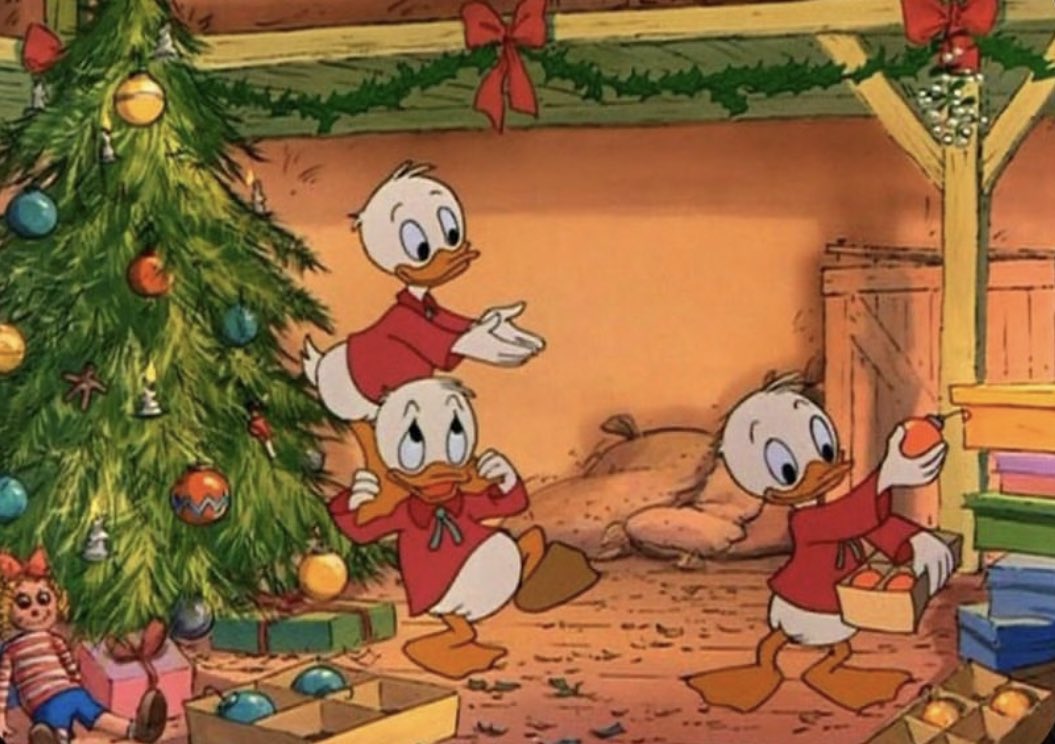 ArtCelineLove's tweet image. christmas in old disney