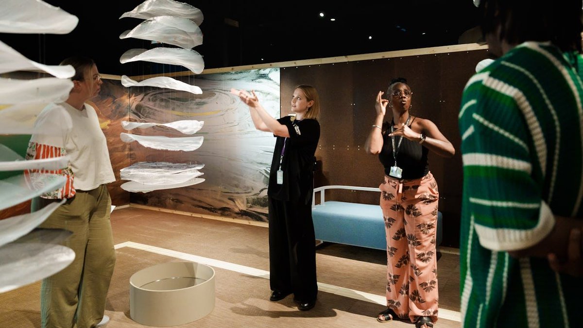 SignedCulture's tweet image. BSL Interpreted Tours of Thirst, In Search of Freshwater’ exhibition 23rd Oct 7pm 
Wellcome Collection, London #BSLinterpreted
During tour, you’re invited to ask Qs &amp;amp; share your own responses to the exhibition.
buff.ly/TPU1qwF
