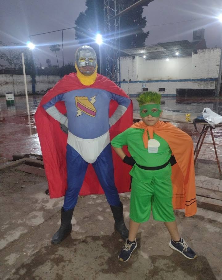 #hombrepay #COTY

Un capo

Dueño del cosplay: facebook.com/share/1bsVpAFh…