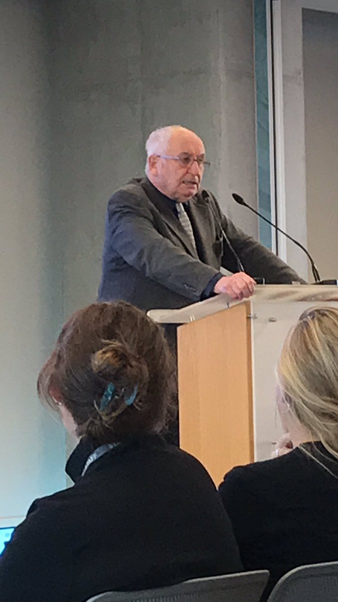 Roseann Logan tweet media