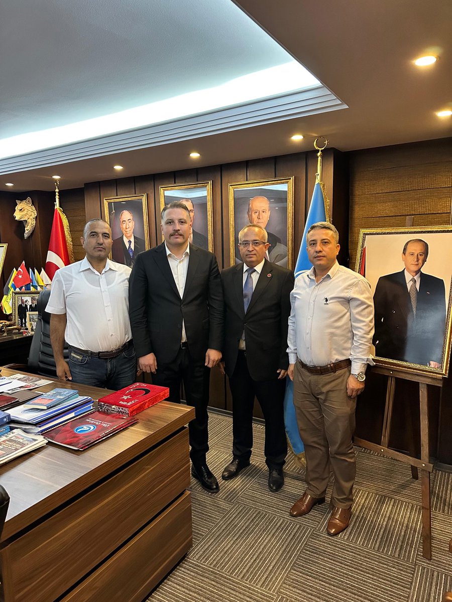 Türk Ulaşım-Sen Adana Şube Başkanı İrfan Gök’e ziyaretleri ve 12 Ekim Pazar günü gerçekleşecek olan 8. Olağan Genel Kurul daveti için teşekkür ederim.