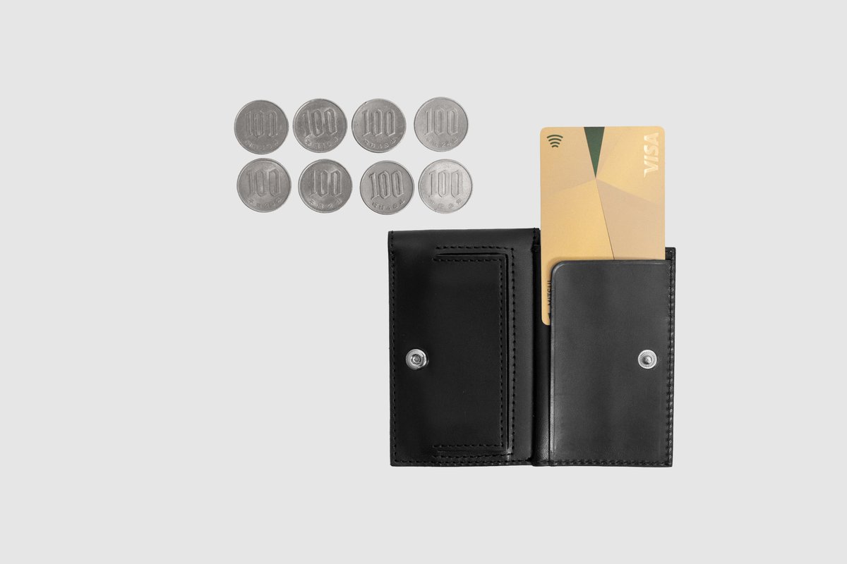 drip_corp's tweet image. 只今より『PRESSo Mag』を再販いたします！

dripの人気シリーズPRESSoからMagSafe対応モデルが登場！

内部に金属製ヒンジを内蔵し、角度調整可能なスマホスタンドとしても使える2役仕様です。

商品詳細・購入先はこちら↓
drip.base.shop/items/111724767

感想は@drip_corpを付けてお寄せください👀