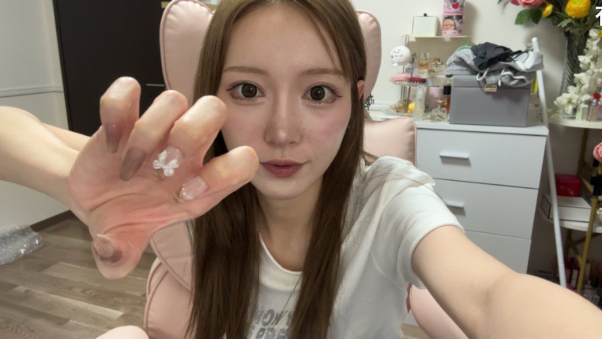 おばん～૮ ≧ﻌ≦ა ネイル変えたー！ / ニコ生配信中 live.nicovideo.jp/watch/lv348905…