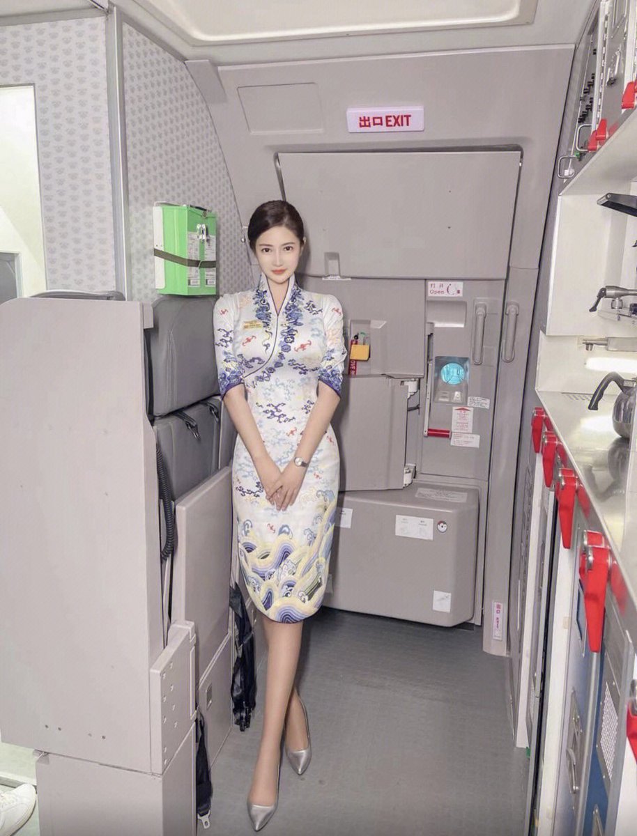 moxin660's tweet image. 出来冒冒泡，你也不联系我出来玩了
   v：moxin660