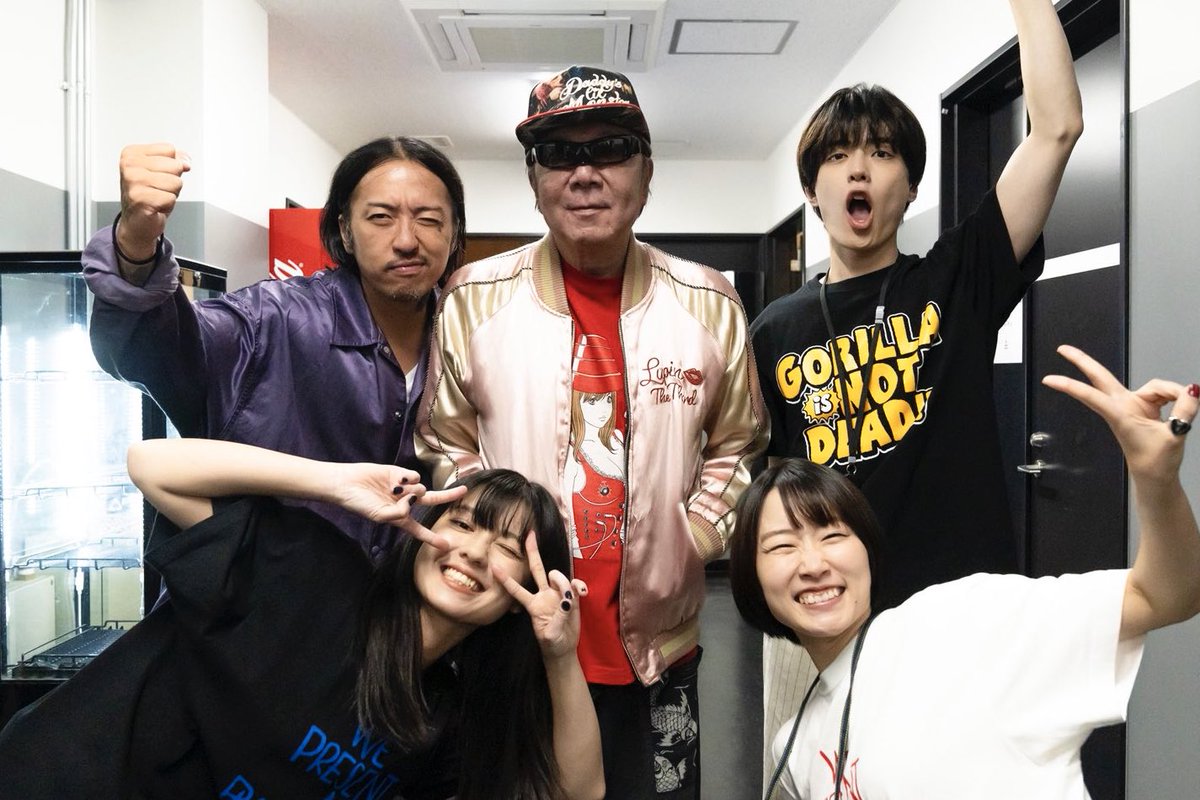 【上映決定🦍】

出演しました #映画ゴリラホール

今年12月
東京・大阪での先行上映が決定いたしました〜👏

ホームページもめちゃくちゃ素敵なので
相関図やら見て予習しちゃってください🎸
▶︎gorilla-hall.com

ポンポン！！！