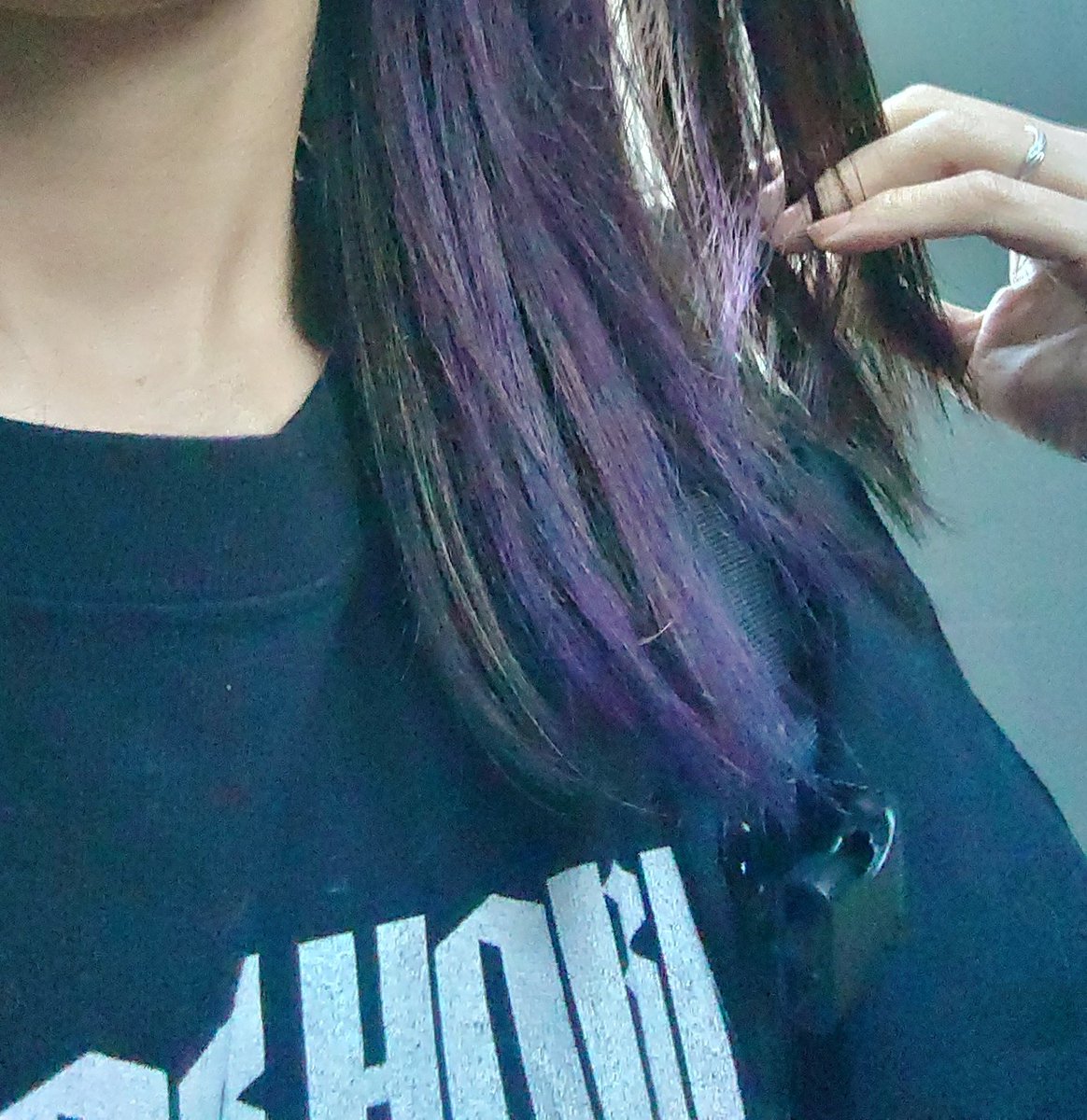 バイオレット。