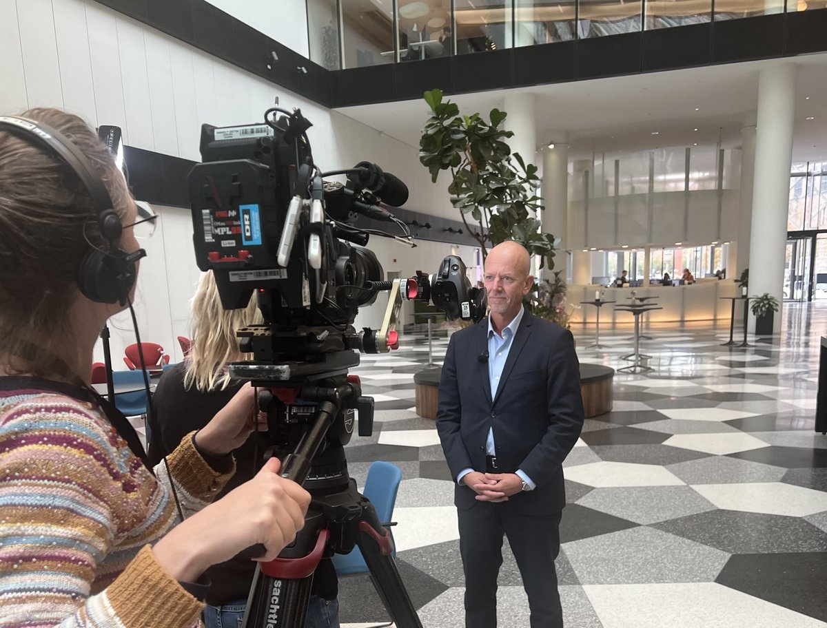 ⁦Vi tror fortsat på det kæmpe potential i havvind 💚 og ⁦<a href="/Orsted/">Ørsted</a>⁩ fremover trods dagens ærgerlige besked om nedlæggelse af 2000 stillinger frem mod 2028.

Snak med ⁦<a href="/DorteFals/">Dorte Fals</a>⁩ ⁦<a href="/DRBreaking/">DR Nyheder Breaking</a>⁩ i ⁦<a href="/DanskIndustri/">DI - Dansk Industri</a>⁩