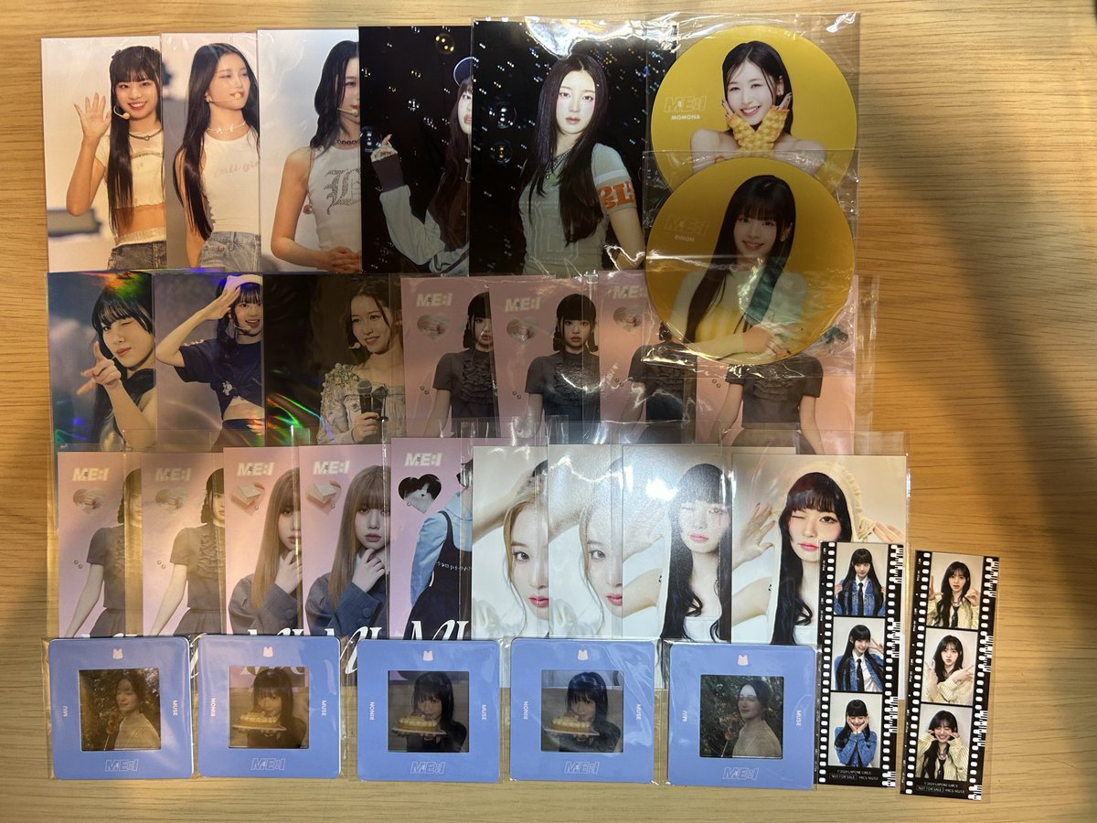 kiki_ran0807's tweet image. ME:I トレカ　缶バ　交換

〈求〉石井蘭&amp;gt;佐々木心菜、山本すず

〜激求〜
蘭041×2、044×1、MUSE楽天×2

〈譲〉画像

お気軽にお声掛けください！
郵送希望です。
#ME_I_交換 #ME_I交換