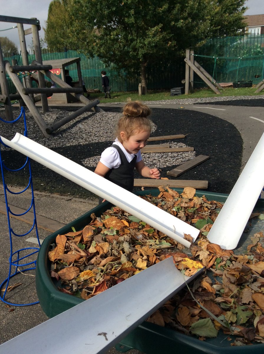 EarlyYearsPoplarStreet tweet media