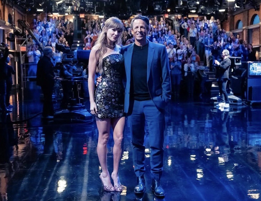 TSwiftNZ's tweet image. 📺 | Taylor Swift’s full 28 minute interview on @LateNightSeth has been uploaded on YouTube in 3 clips!

Part 1: youtu.be/1brFUd7dvo4?si…
Part 2: youtu.be/kYIrALecxSM?si…
Part 3: youtu.be/zRxztXAi2w0?si…