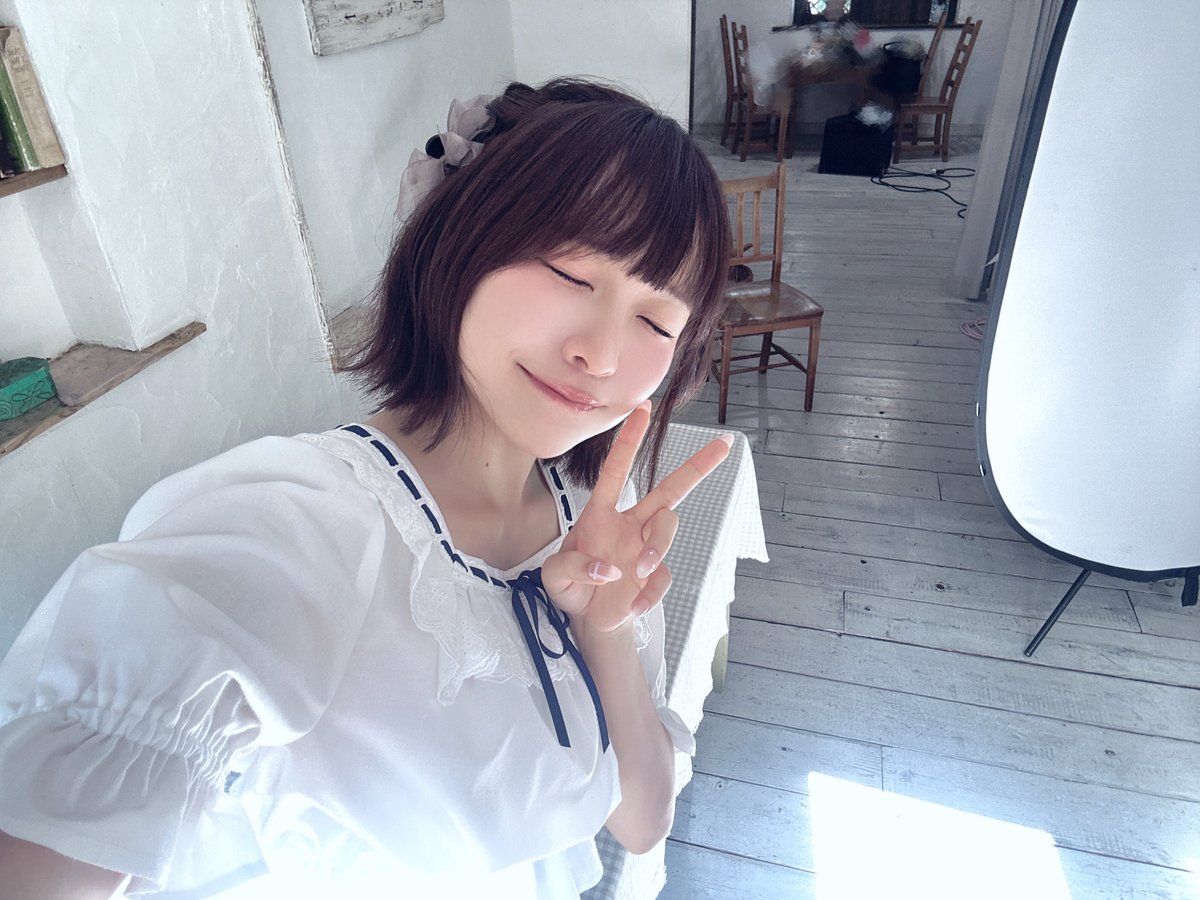 sakura__1212__'s tweet image. 2着目❕白いお洋服！🤍
#ボイススタイル