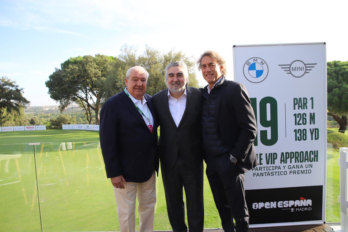deportegob's tweet image. ⛳️ El presidente del CSD, @jmrdezuribes, ha asistido este jueves a la jornada inaugural del @OpendeEspana.

📍El Club de Campo Villa de Madrid acoge un torneo que se ha afianzado como una de las principales paradas del DP World Tour.

🇪🇸 21 jugadores españoles buscan la victoria.