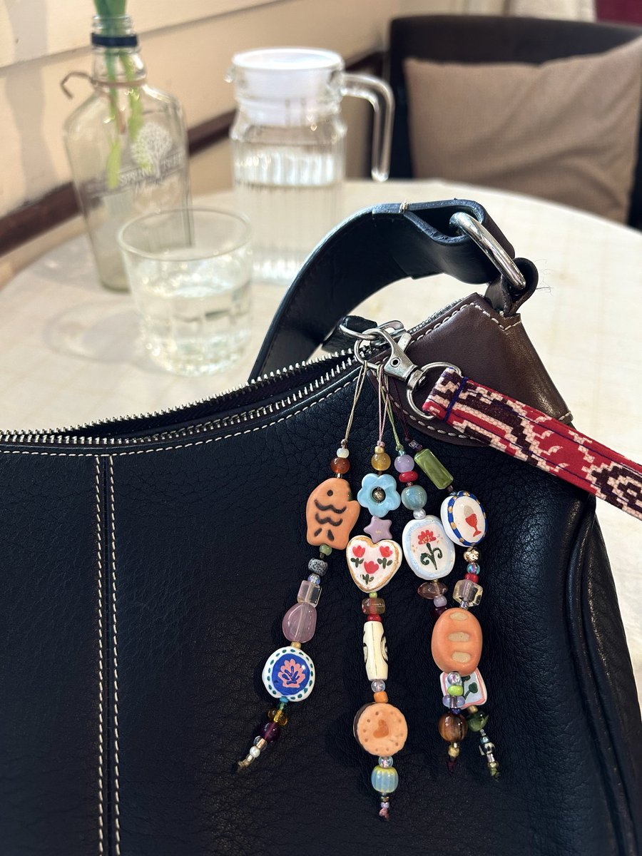 Gloria Wee (Glow) tweet media