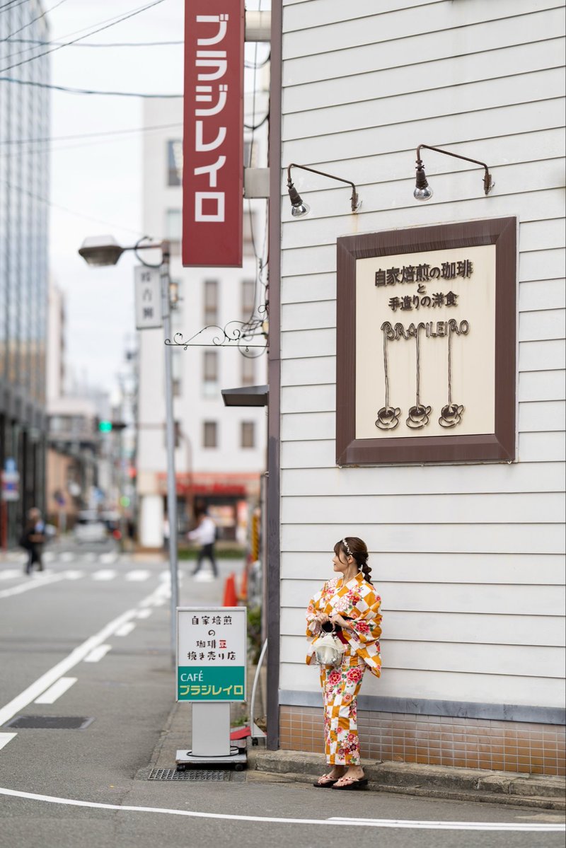 m_k_n_h_k_r_'s tweet image. #福岡美少女図鑑 撮影会
カメラマン PB01様
@KK85503916
ギンギラ太陽'sさんの「天神開拓史」に
登場する「ブラジレイロ」☕️✨
戦争が悪化して取り壊されたけど、再建して復活!福岡最古のカフェなの!
大好きなキャラクターだから
撮影してもらえたの嬉しかったです😭
ありがとうございました✨