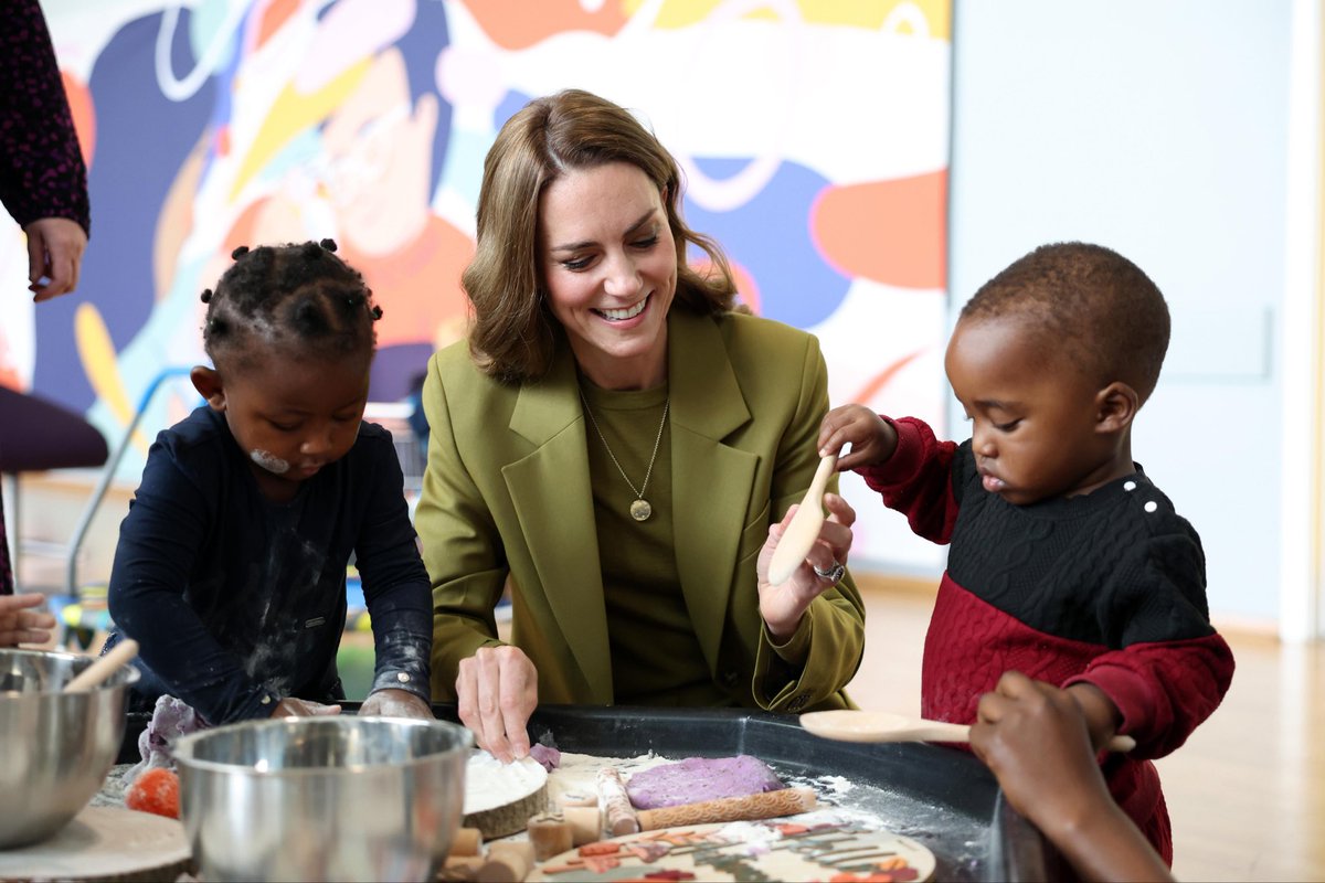 MattSimpson__'s tweet image. Katherine, the Princess of Wales, in Oxford today @TheOxfordMail 

Pix by Jason Dawson