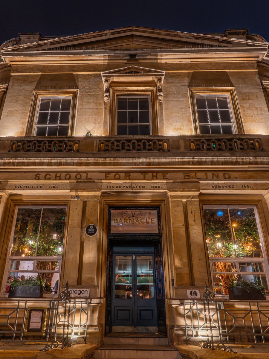 Barnaclelpool's tweet image. Barnacle Restaurant &amp;amp; Bar is now open! ⚓💙

We’ve poured our heart and soul into this place and can’t wait to welcome you in for a drink, a bite, or the full Barnacle experience 🥂

Doors are now open! Book here: bit.ly/460uMQu

#newopening #liverpoolfood #liverpoolbars