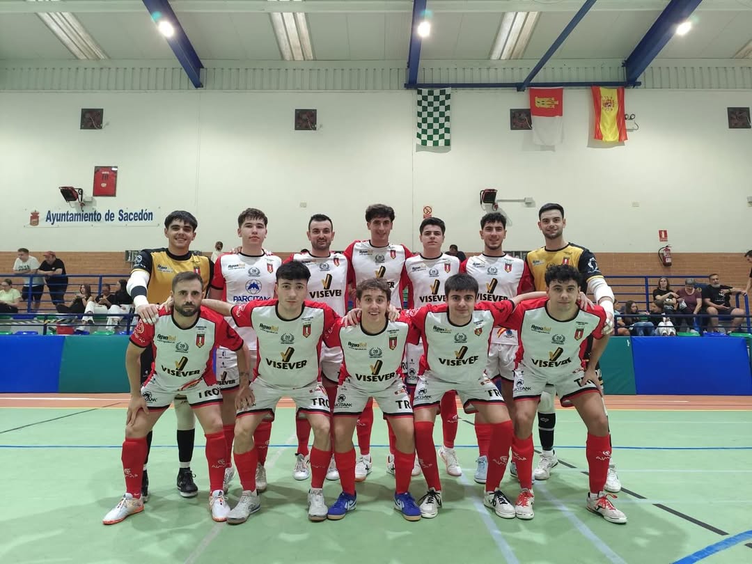 ✍🏻 Arrancan los resúmenes mensuales, también en el #futsalCLM 

▶️ <a href="/InfantesFS/">Infantes Fútbol Sala</a> y <a href="/SalvatierraCd/">CD SALVATIERRA FS</a> colideran la Tercera <a href="/FutSalRFEF/">Futsal RFEF</a> 

⬆️ Buen debut de los recién ascendidos: <a href="/DaimielFutSala/">Codaitrans Daimiel Fútbol Sala</a>, <a href="/CD_LACELESTINA/">C.D. LA CELESTINA</a>, <a href="/cdfs_santacruz/">CD FS Santa Cruz</a> y AD Villarrubia de Santiago

🔗 ffcm.es/pnfg/NNws_ShwN…