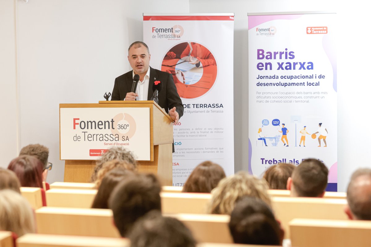 Ajuntament de Terrassa (@ajterrassa) on Twitter photo L'alcalde, <a href="/jordi_ballart/">Jordi Ballart Pastor</a>; acompanyat de la tinenta d'alcalde, <a href="/mlluisvall/">Meritxell Lluís i Vall</a>; i de la regidora <a href="/Montcau/">Montserrat Caupena 🎗</a>; ha donat la benvinguda a la "Jornada Ocupacional i de Desenvolupament Local: Barris en Xarxa", una iniciativa emmarcada dins del projecte Treball als Barris L'alcalde, <a href="/jordi_ballart/">Jordi Ballart Pastor</a>; acompanyat de la tinenta d'alcalde, <a href="/mlluisvall/">Meritxell Lluís i Vall</a>; i de la regidora <a href="/Montcau/">Montserrat Caupena 🎗</a>; ha donat la benvinguda a la "Jornada Ocupacional i de Desenvolupament Local: Barris en Xarxa", una iniciativa emmarcada dins del projecte Treball als Barris
