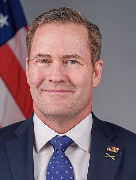 Contrairement à ce qui se faisait dans le passé concernant la crise haïtienne, nous allons l’aborder autrement cette fois-ci, a déclaré Mike Waltz, ambassadeur des États-Unis à l’ONU. Les chefs terroristes menacent la stabilité de toute la région.