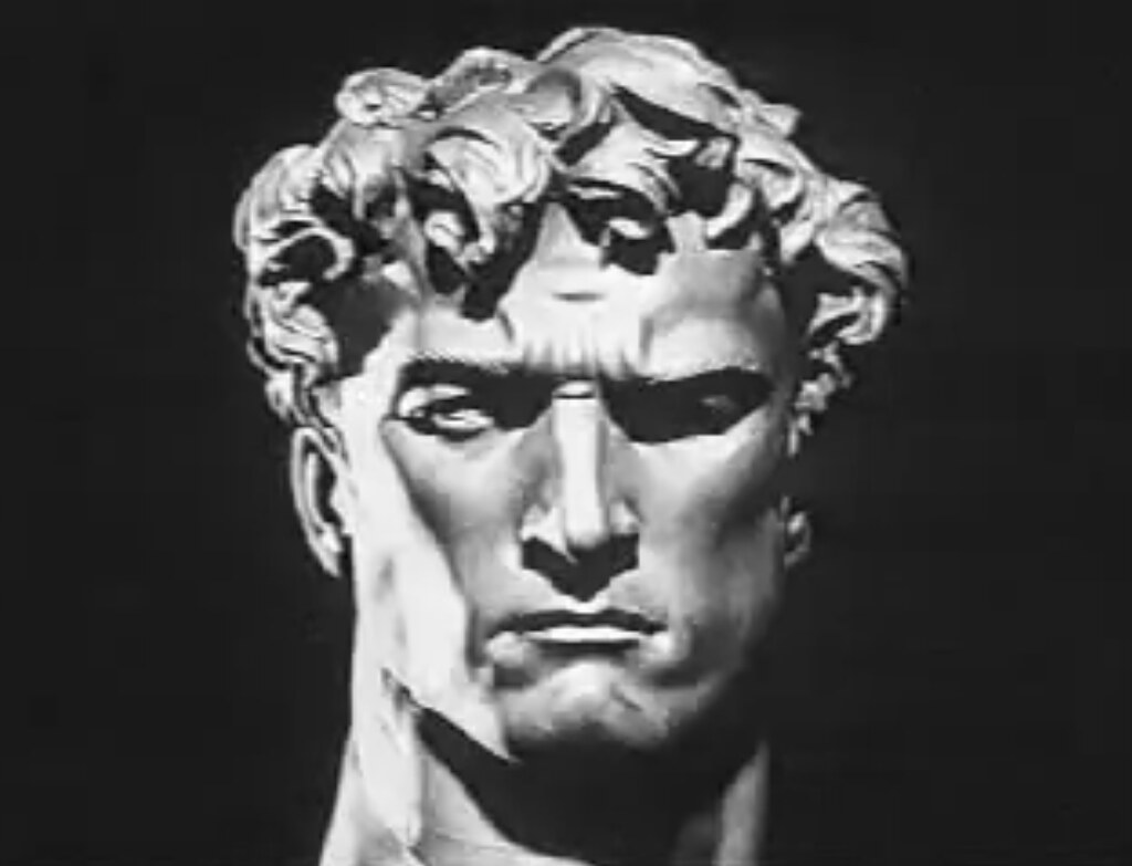 Por si había alguna duda, efectivamente; procedentes de Hermanolandia.

Por alguna razón, es relativamente común que casos de este tipo entre familiares se den entre nuestros "hermanos espirituales".

Casualidad y tal...