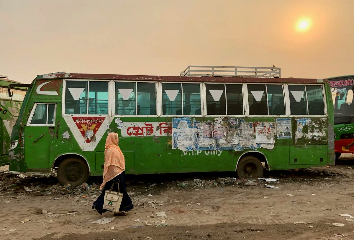 CRI researcher Cara Schulte on the risks posed to pregnant workers by extreme heat.  "No worker should have to choose between a paycheck &amp; a healthy pregnancy, and no child should suffer the consequences of a warming world even before they are born."  
…imaterightsinternational.substack.com/p/overheated-a…