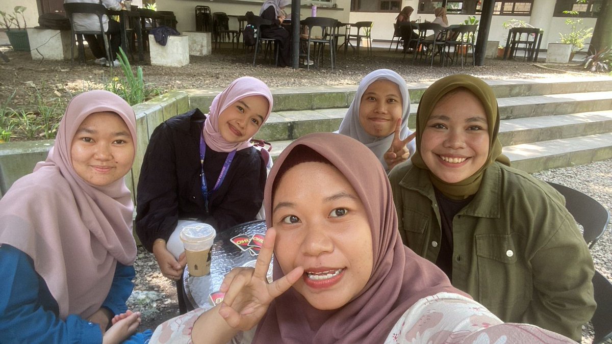 Muslimnesss's tweet image. Love to kampus gula aren double shoot 🌟🌟🌟🌟🌟.

📍Tajiro